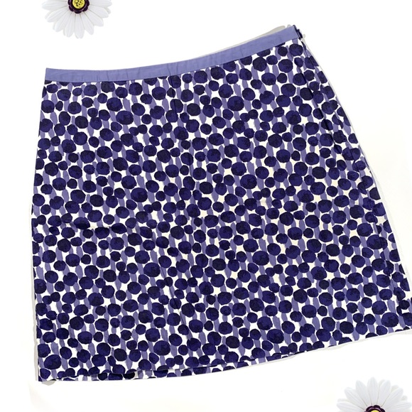 Boden Dresses & Skirts - Boden Lavendar Polka Dot Skirt